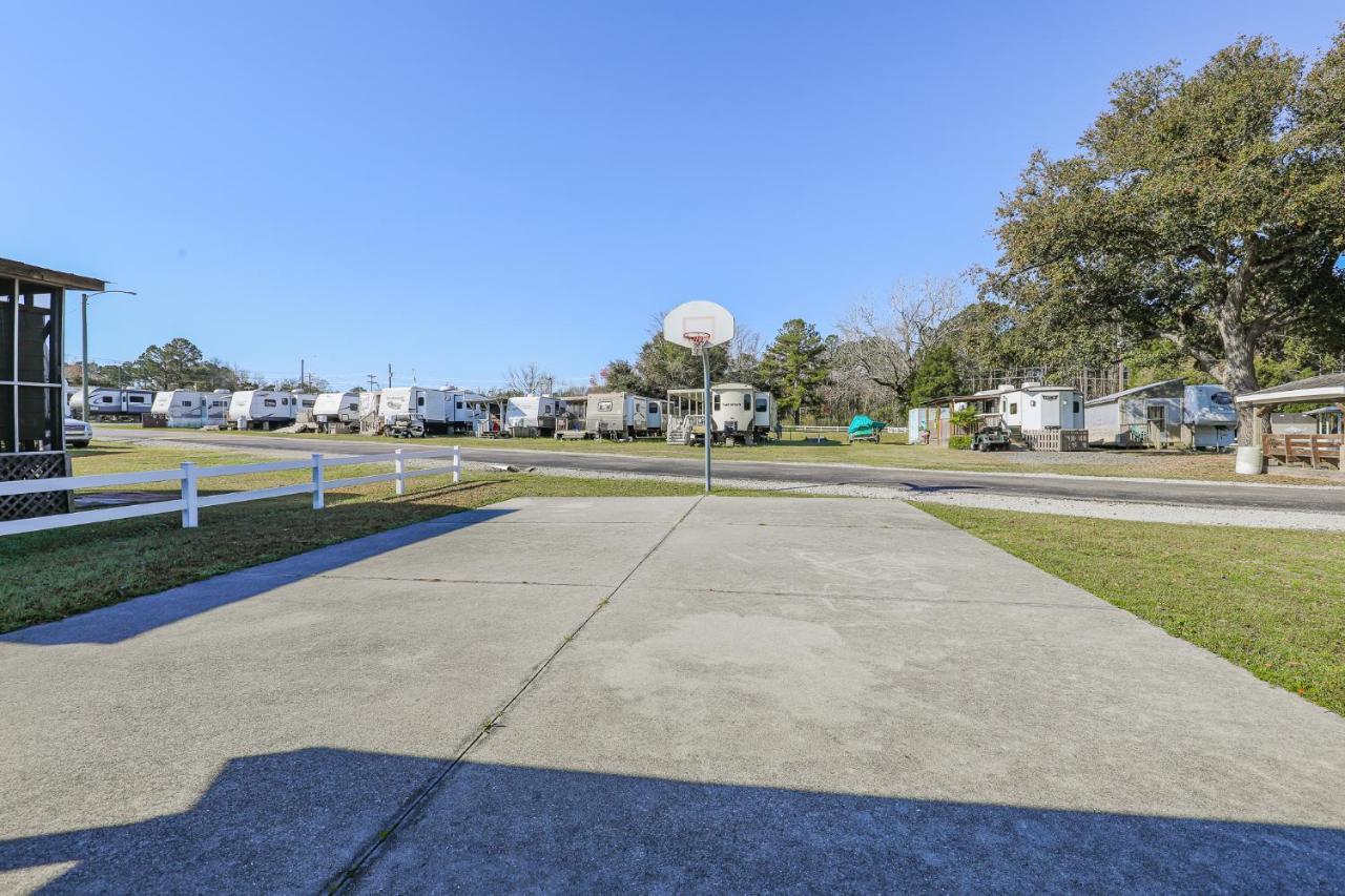 Model Home Near Camp Lejeune With Water View Sneads Ferry Exterior photo